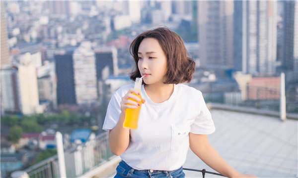 南部关于试管代生助孕多少钱的详尽分析与指导